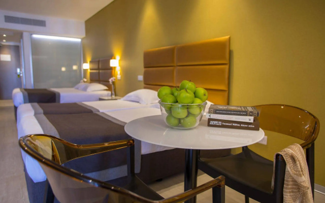 Faros Hotel Ayia Napa