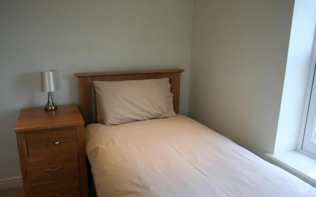 Highlands Apartment 3