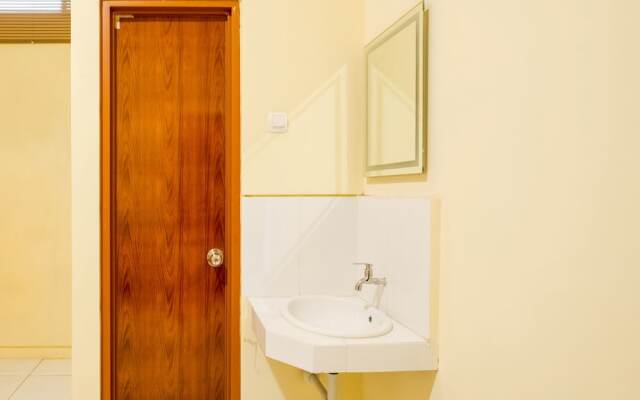 3 Point Residence by OYO