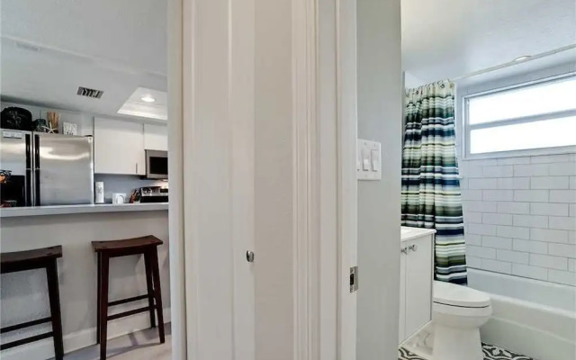 Inlet 21 - Two Bedroom Condo