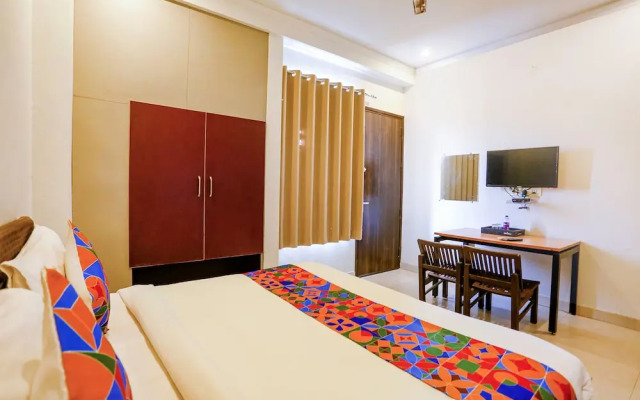 Novel Suites By FabHotel