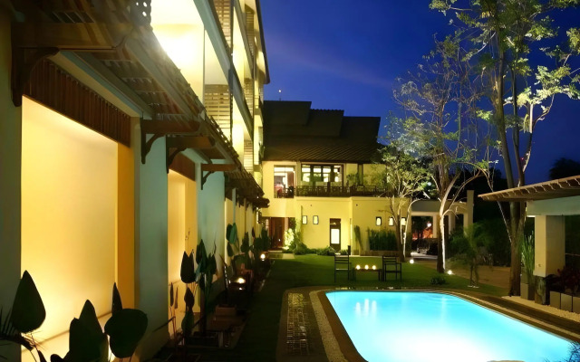 Yodia Heritage Hotel (SHA Extra plus)