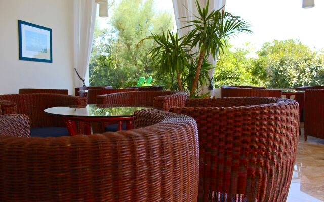 Hotel City Beach Resort