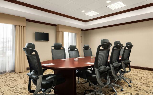 Hampton Inn & Suites Brunswick