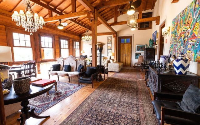 Villa Maria