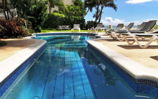 Leith Court Beachfront Apartments