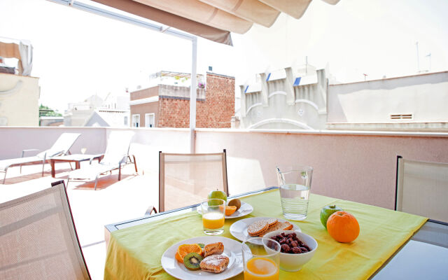 Feelathome Poblenou Beach Apartments