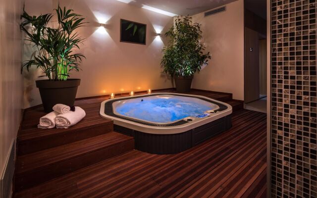 Hôtel Le Rive Droite & Spa