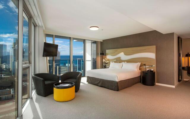 Hilton Surfers Paradise Hotel & Residences.