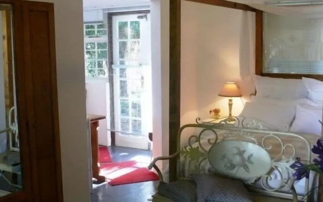 Moolmanshof Bed and Breakfast