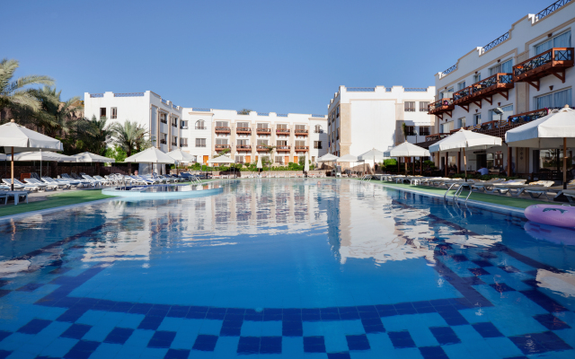 Falcon Naama Star Hotel