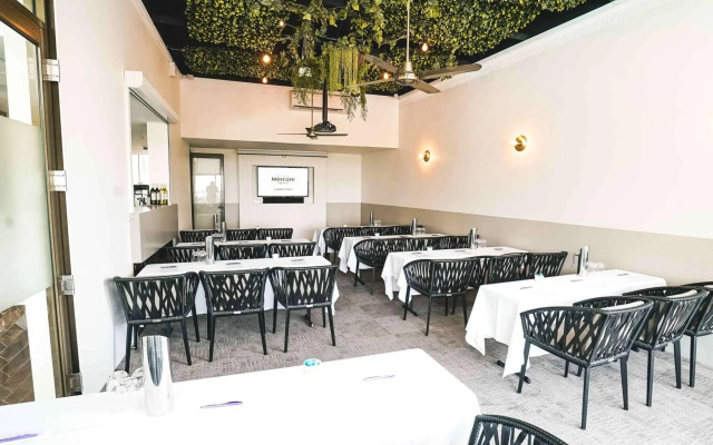 Mercure Charlestown