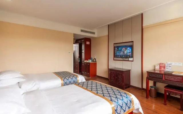 GreenTree Alliance Chizhou Jiuhuashan Zodiac statue of God Hotel