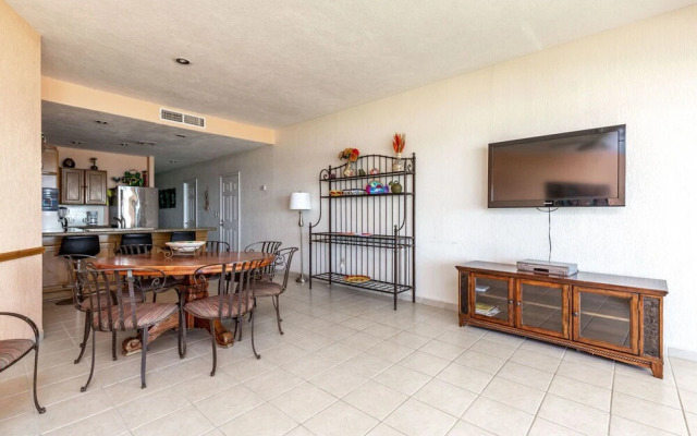 Sonoran Sea 3BR SSE 901 by Casago