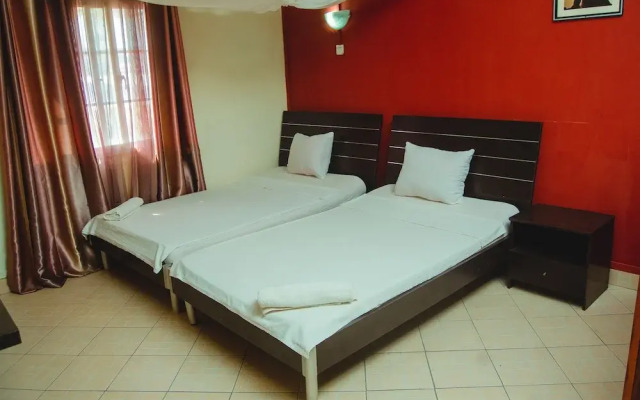 Salama Hotel