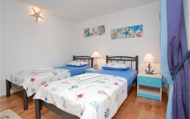 Holiday home Prizba 20