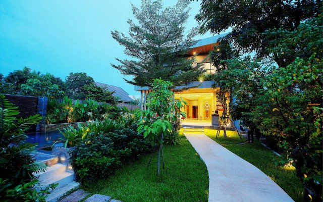 Theary's Luxury Villa