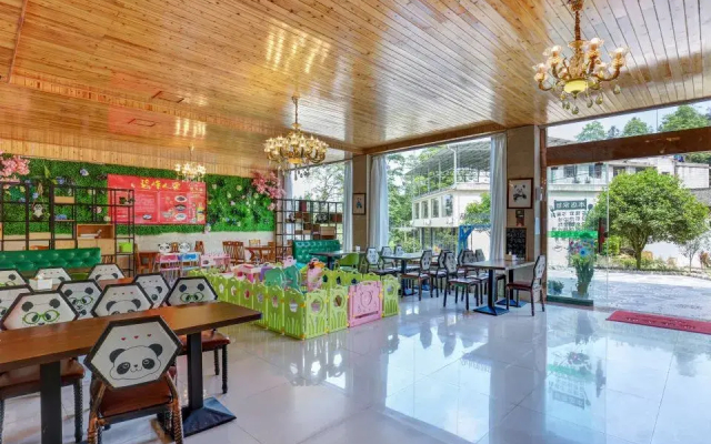 Bifeng Renjia Panda B&B
