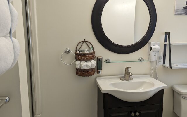 Amherst Inn - Virginia