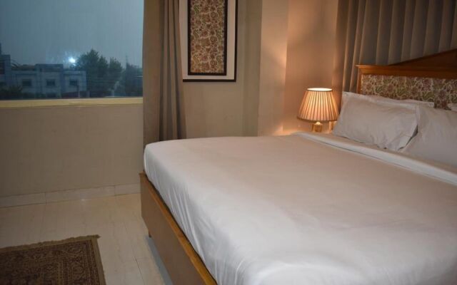 Noosa By Dcrest Hotel