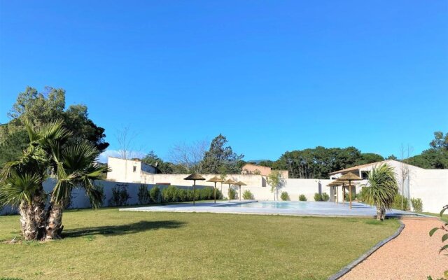 Belle villa avec jacuzzi a 1km de la plage de Cala Rossa