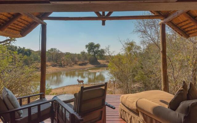 Matumi Game Lodge