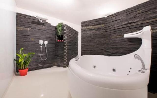 Halna Residence