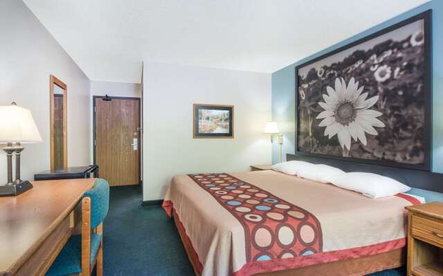 Super 8 by Wyndham Thurmont