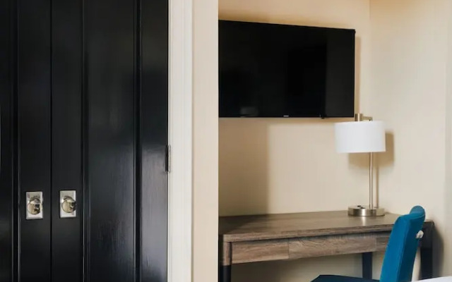 No. 284 Back Bay Hotel, Sonder by Marriott Bonvoy