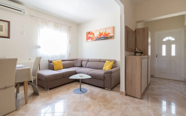 Romantic apartment Katarina