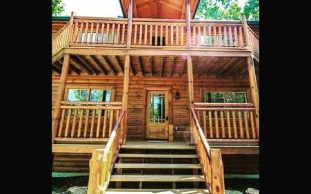 Cherokee Pool Lodge Holiday home