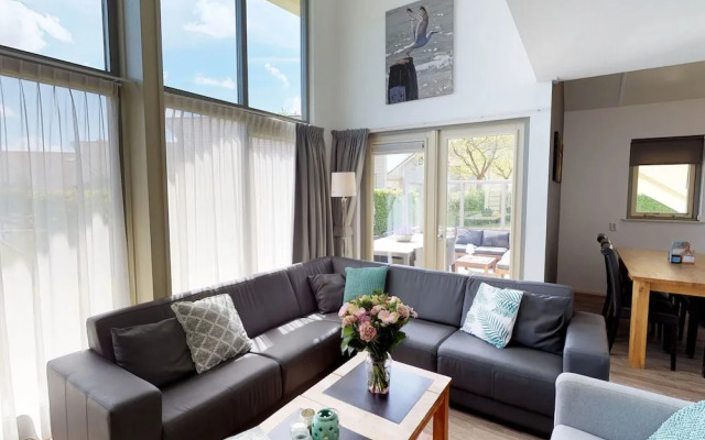 Family Friendly Villa near Center of Kortgene