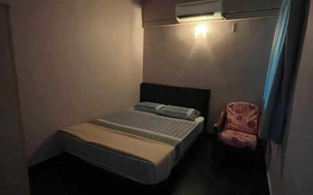 GLORY BEACH 3 bedroom Seaview Resort-PRIVATE – Guest Rooms – Port Dickson