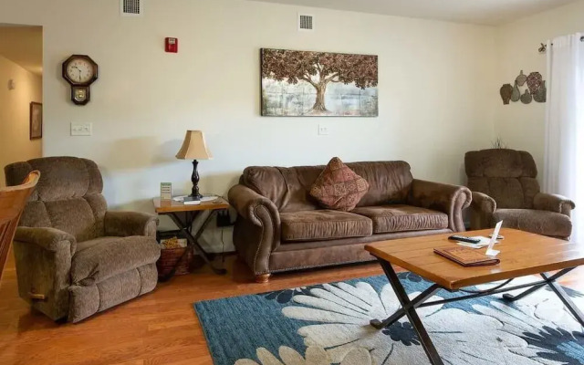 Whispering Pines 511