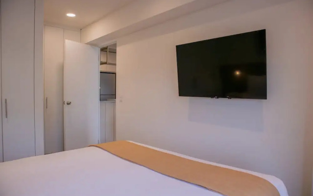 w Amazing 2BR w Balcony in San Isidro