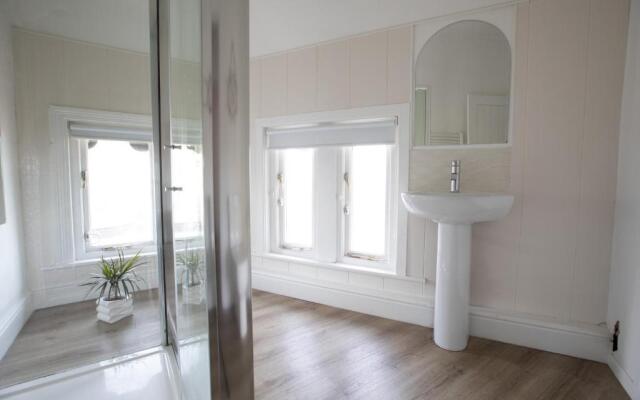 Beach View Apartment