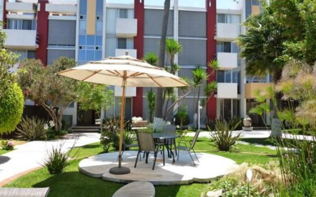 Dali Suites - Adults Only