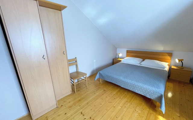 Apartman Ljiljana 7