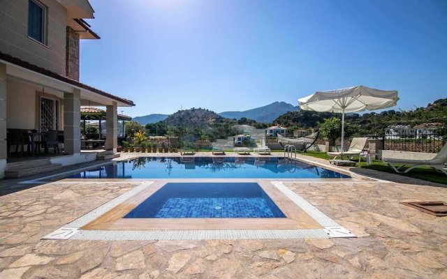 Inviting 4-bed Villa Nil Dalyan With Child Pool