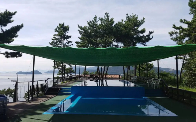 Beach castle hotel & resort