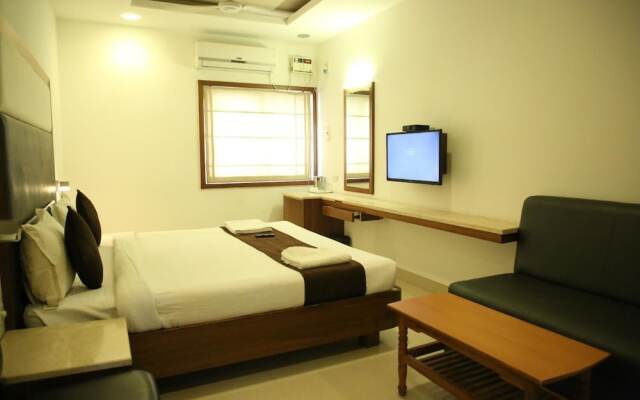 Sri Chakra Inn