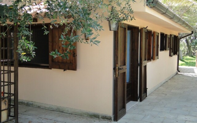 Secluded Holiday Home in Matino With Swimming Pool