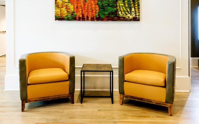 Hotel Indigo Savannah Historic District by IHG