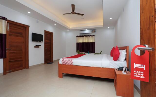 OYO Flagship 24077 Forest View Residency