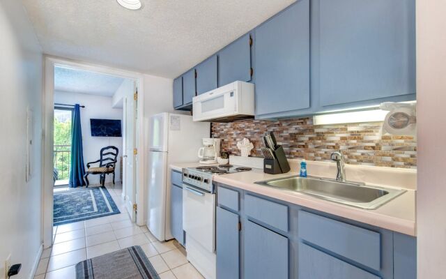 Paradise Mountain Escape by Vtrips