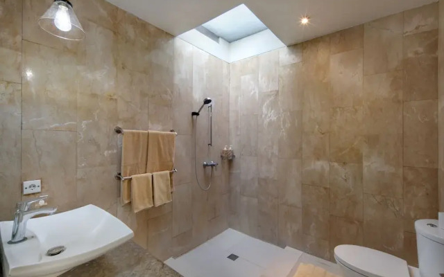 Villa Shree Canggu by Azure