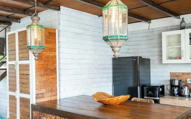 Lolo Apartment by Hombali