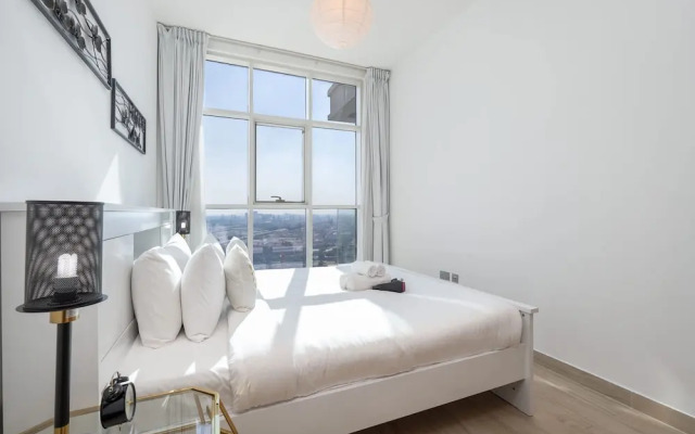 Luxury 1-bedroom in Dubai Marina That Sleeps 2