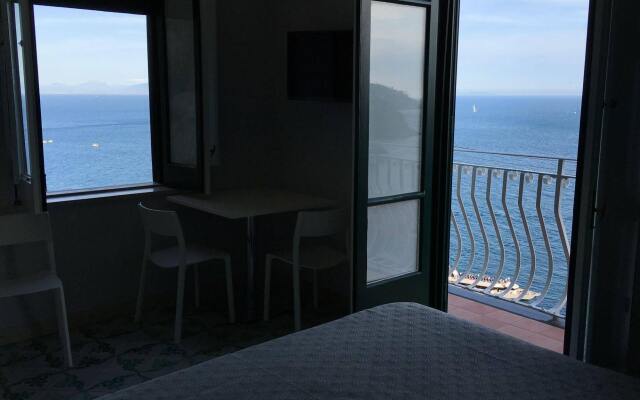 Amalfi Apartment