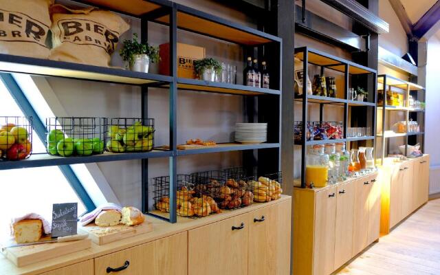 Leonardo Hotel Almere City Center